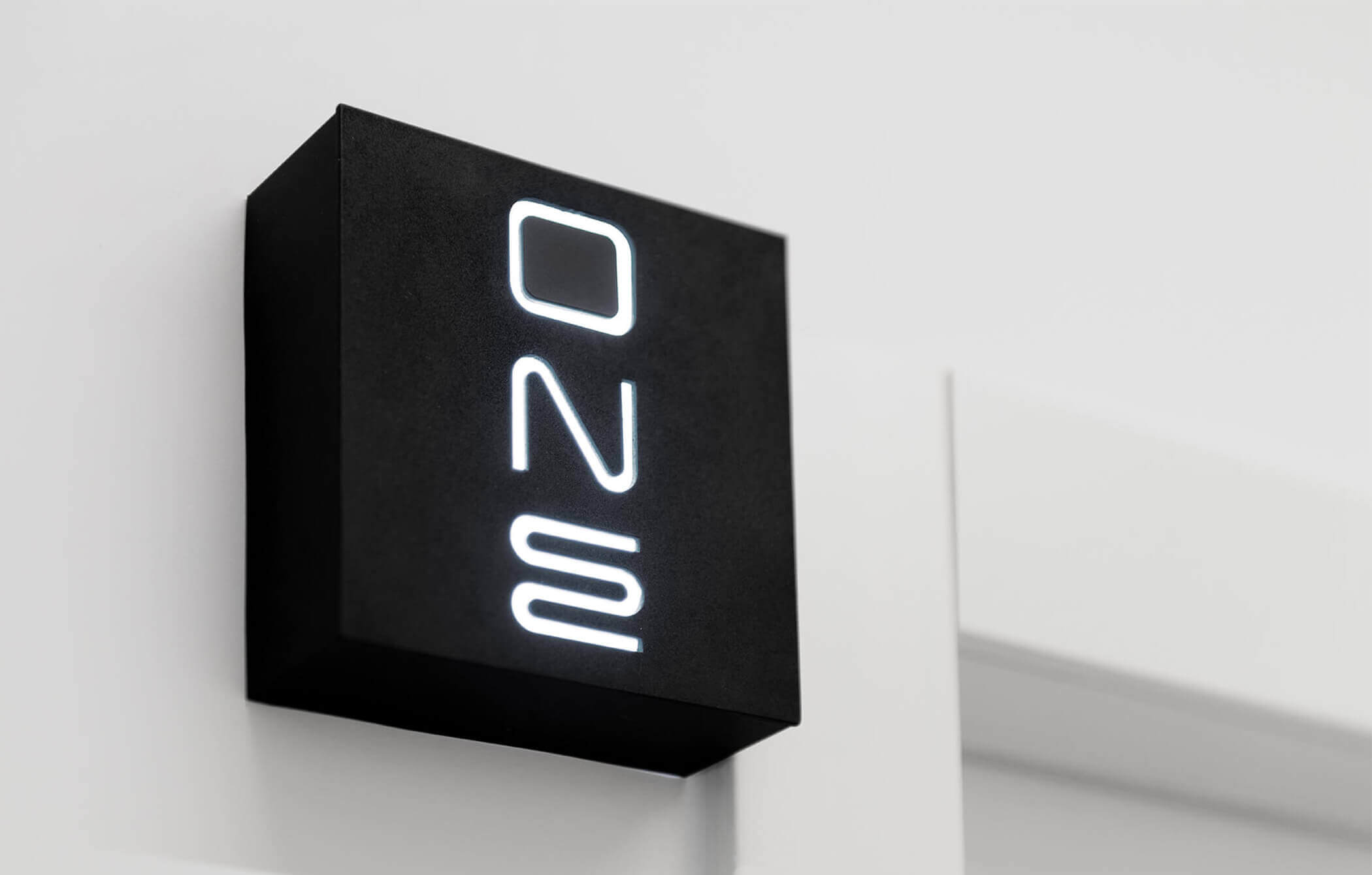 Dr.ar signage design.